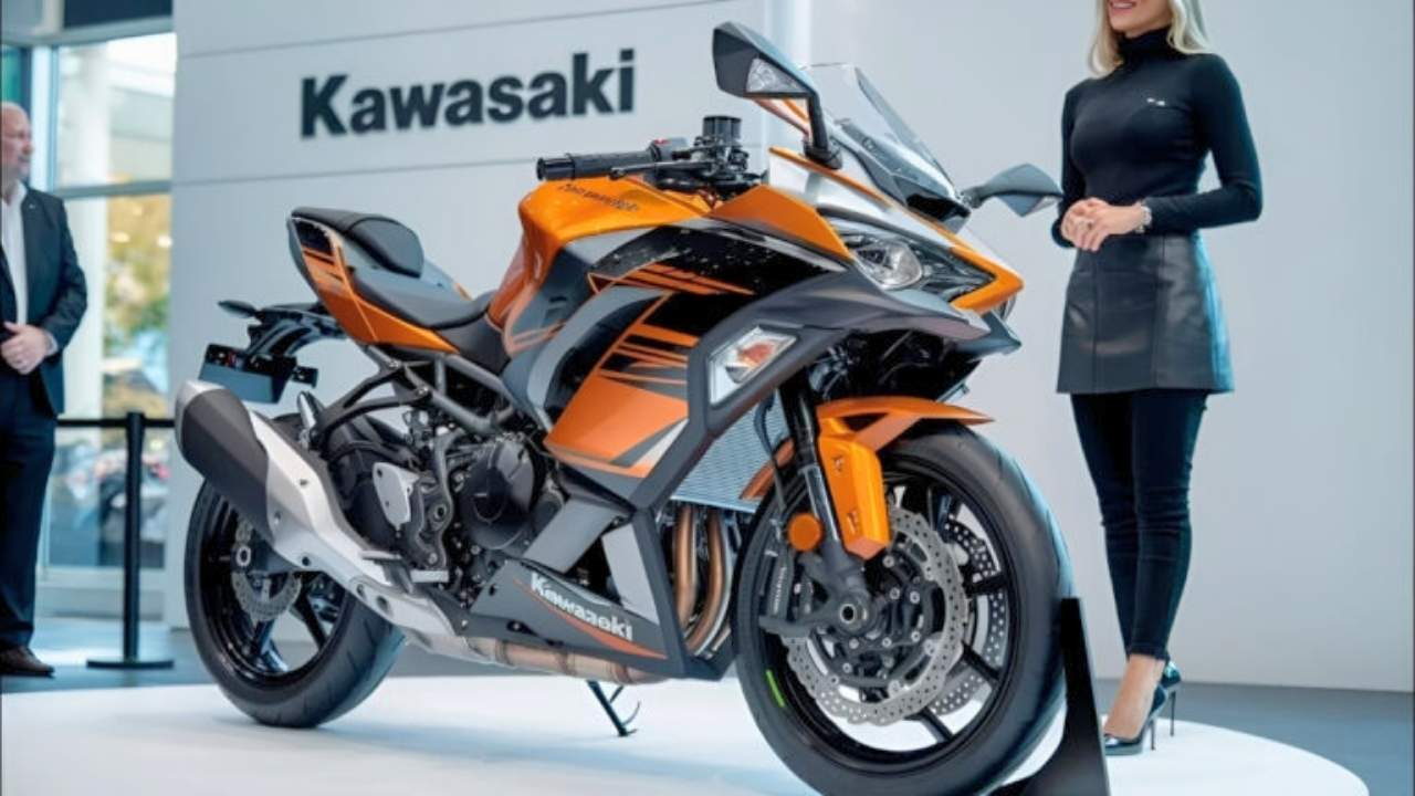 Kawasaki Ninja 500R 2026: potencia 451cc y diseño deportivo premium