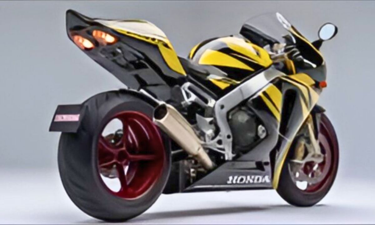 "Honda CBR 1400X Superbird 2026: Motor Potente, Tecnología Moderna y Experiencia de Manejo Superior"